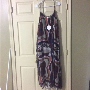 NWT Zigzag Spaghetti Strap Maxi Dress